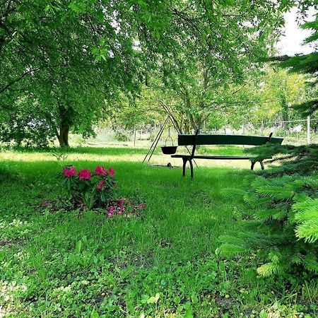 Axtburg Apartments Berbaltavar Екстер'єр фото