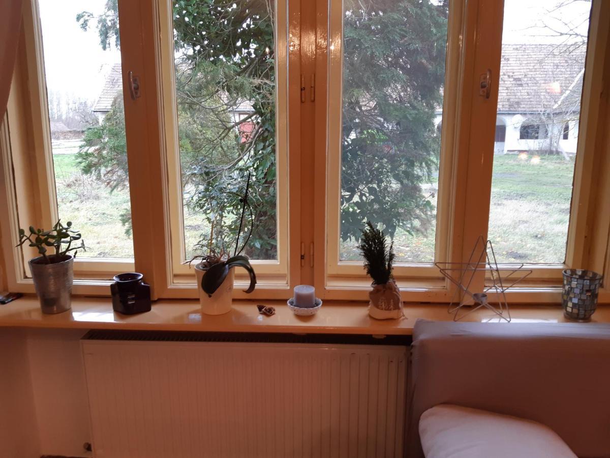 Axtburg Apartments Berbaltavar Екстер'єр фото